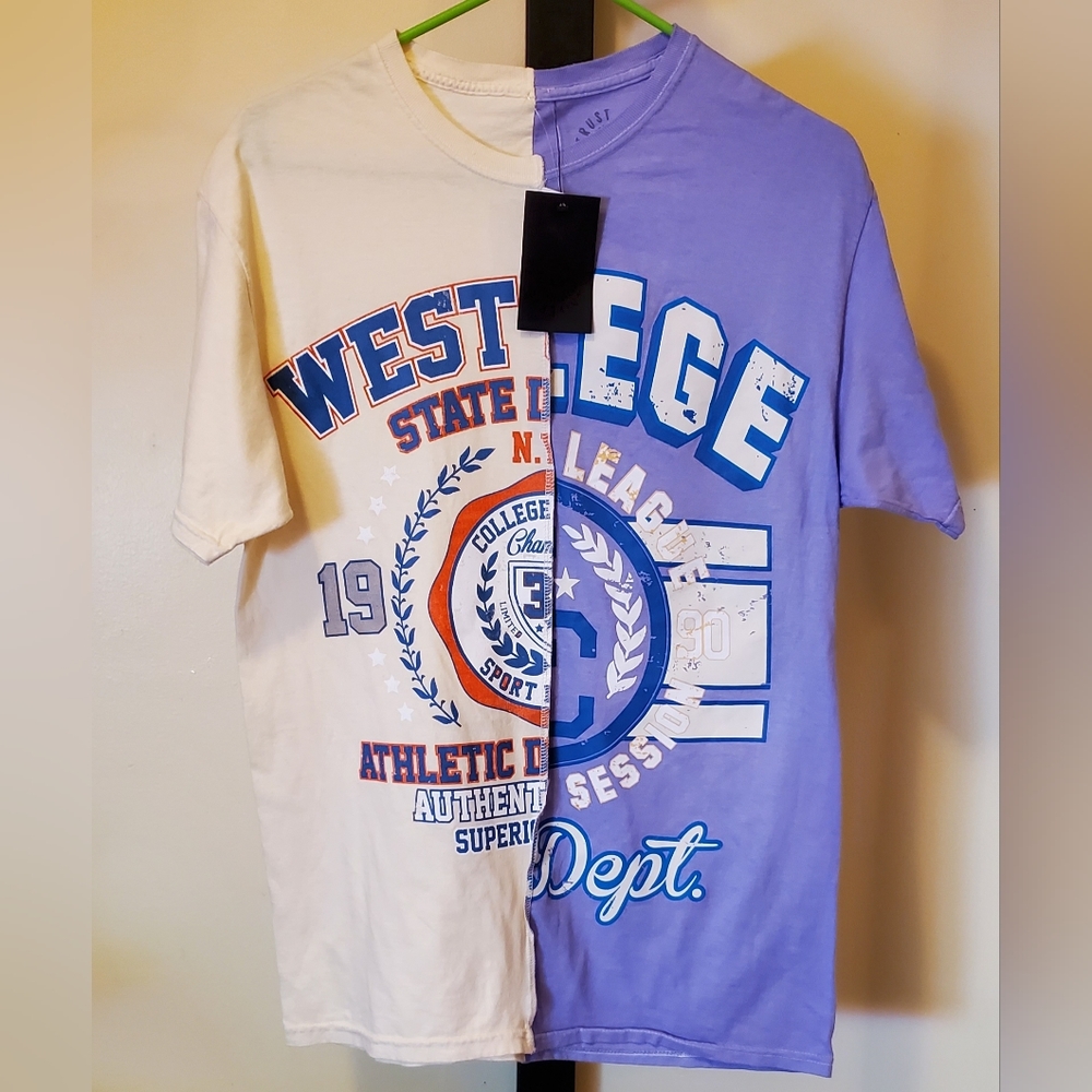 College Graphic Split Short Sleeve Adult Unisex T-Shirt Size Small